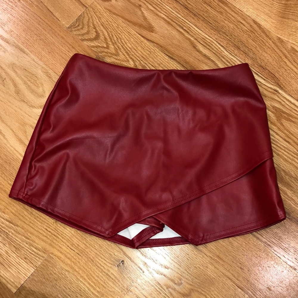 Blue Blush Red Leather Envelope Skirt